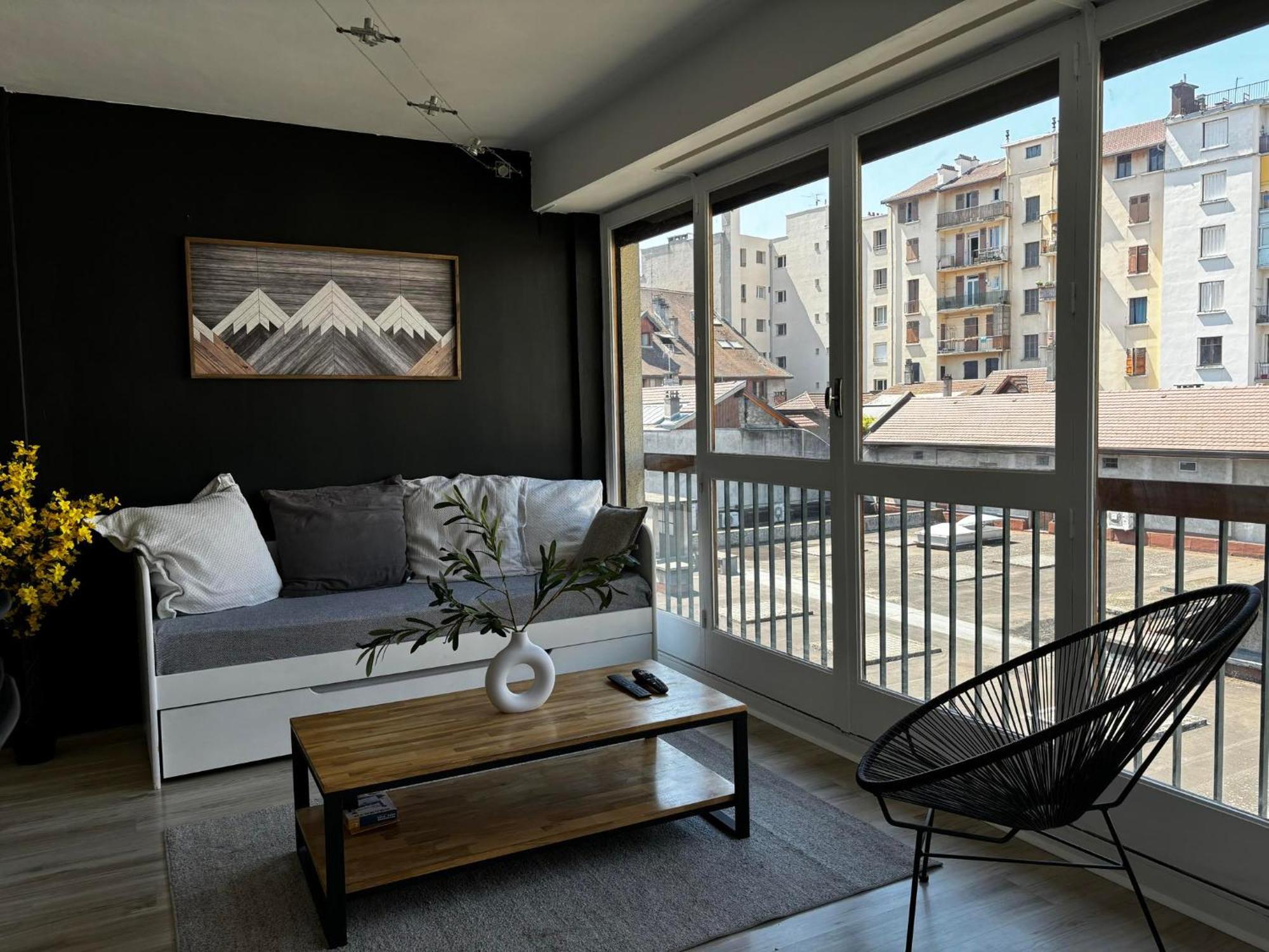 Appartement Hypercentre A 2 Min Du Lac 안시 외부 사진